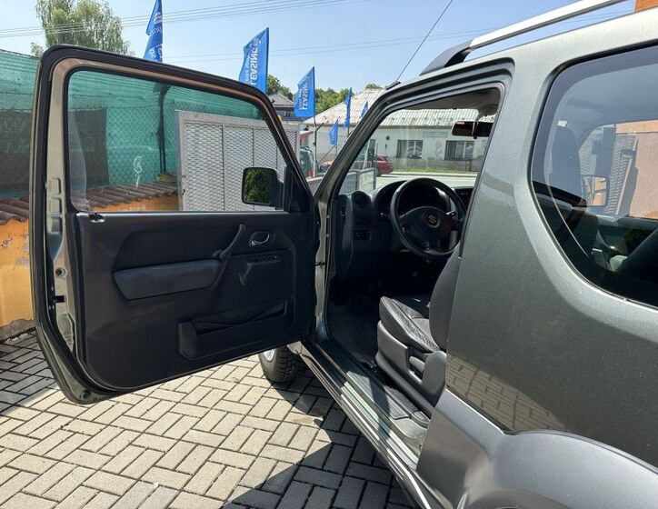 Suzuki Jimny 18