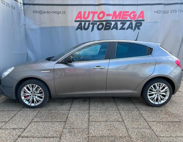 Alfa Romeo Giulietta 5