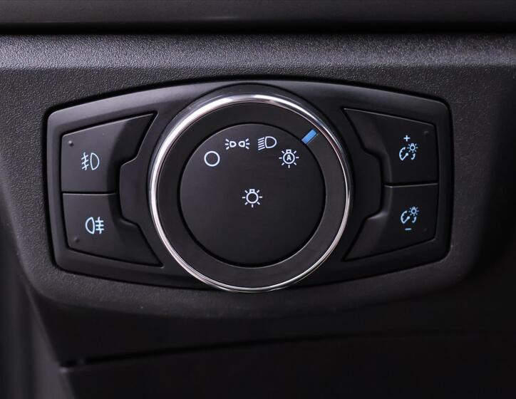 Ford Mondeo 17