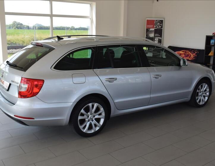 Škoda Superb 6