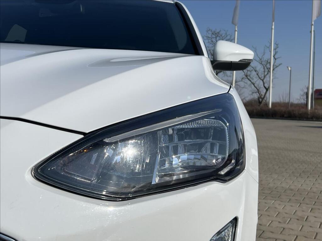 Ford Focus 9