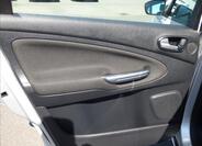 Ford S-MAX 33