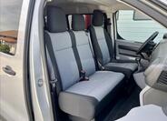 Peugeot Traveller 18
