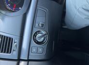Hyundai i40 8