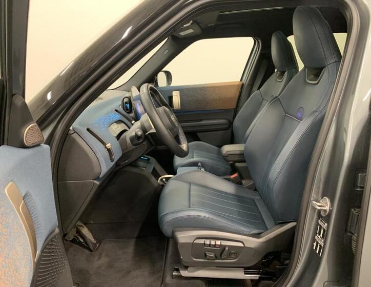 Mini Countryman 5