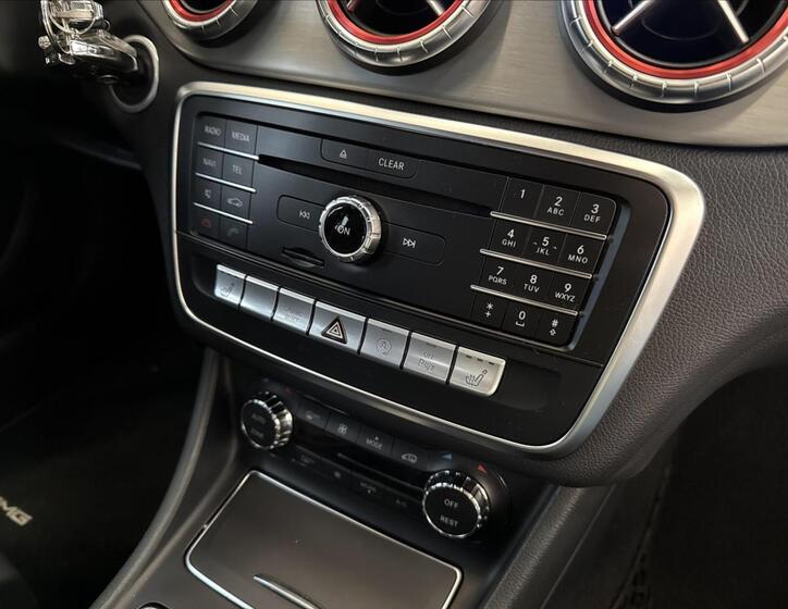 Mercedes-Benz CLA 19