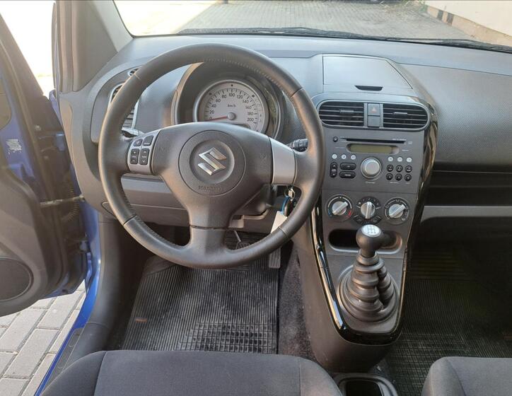 Suzuki Splash 19
