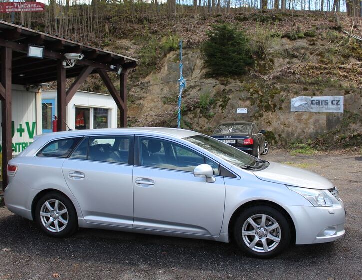 Toyota Avensis 5