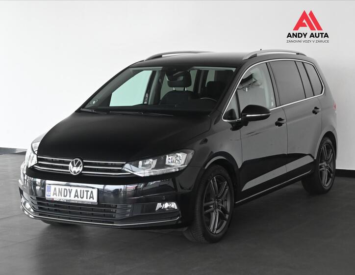 Volkswagen Touran 1