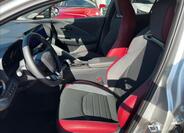 Toyota C-HR 6