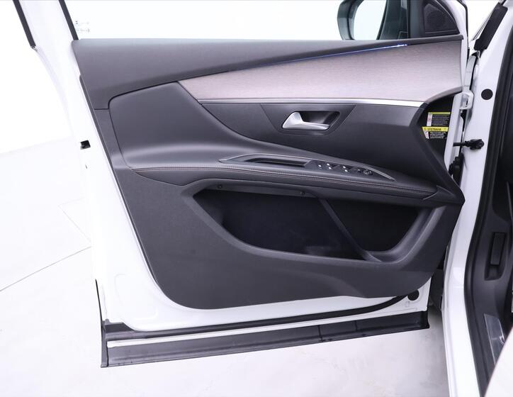 Peugeot 5008 11