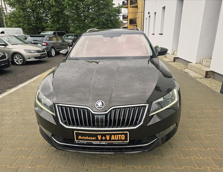 Škoda Superb 2