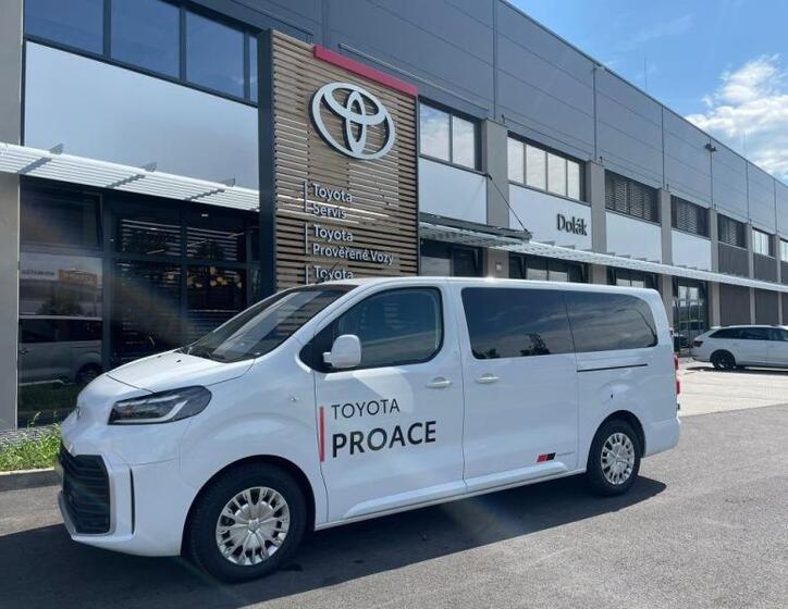 Toyota ProAce Verso 4