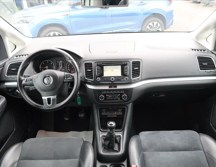 Volkswagen Sharan 18