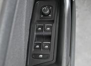 Volkswagen T-Roc 25