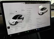 Tesla Model Y 19