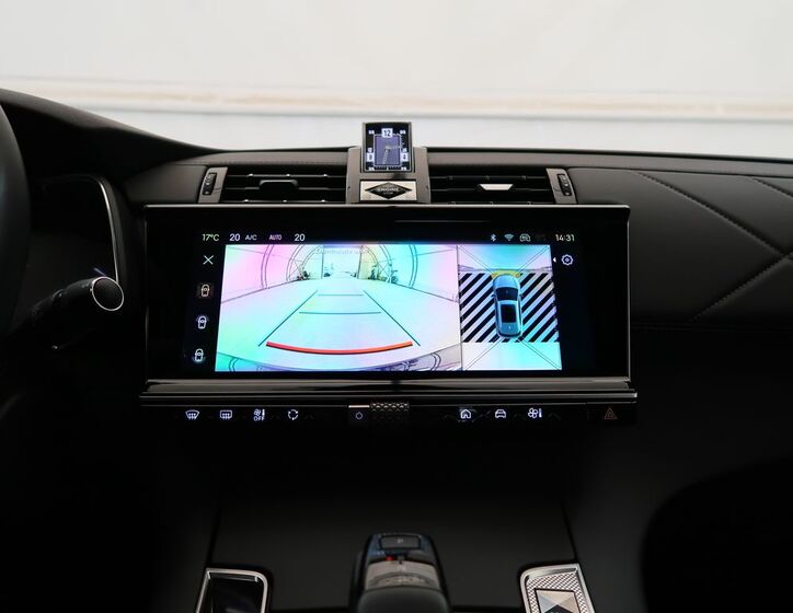 DS Automobiles DS7 Crossback 32