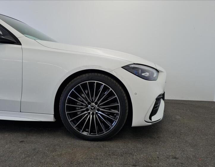 Mercedes-Benz Třídy C 22
