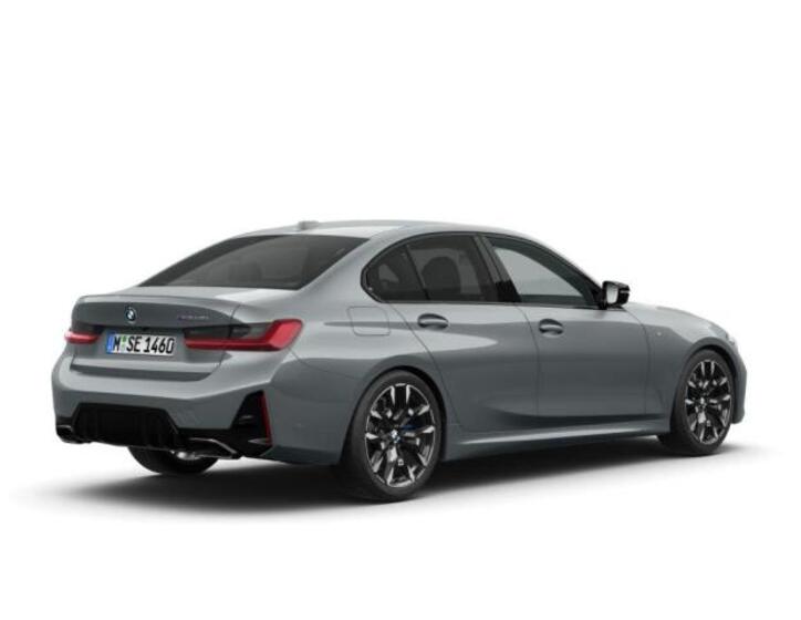 BMW Řada 3 2
