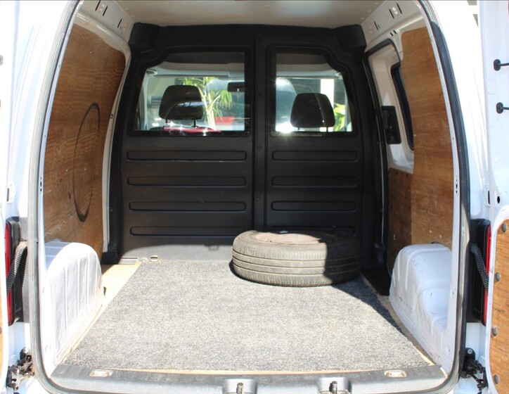 Volkswagen Caddy 19