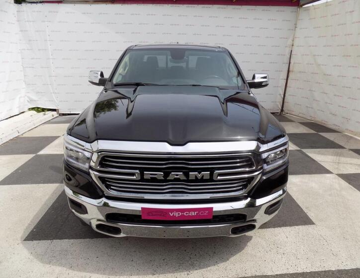 Dodge RAM 1500 9