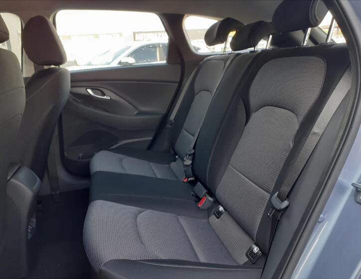 Hyundai i30 11