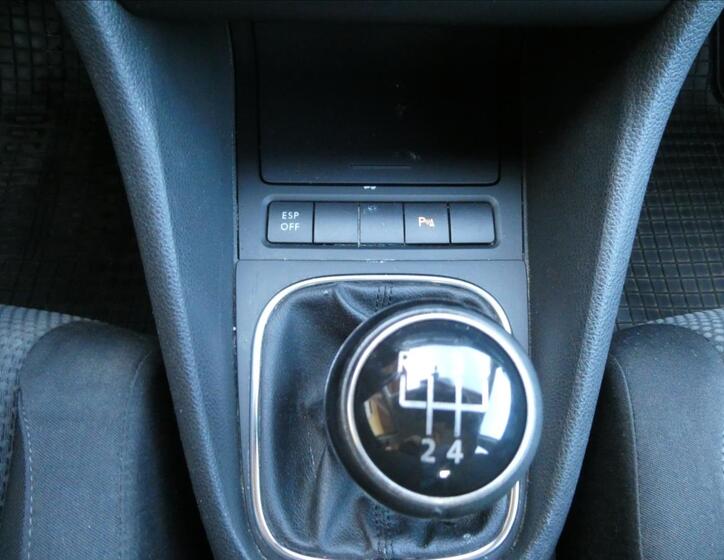 Volkswagen Golf 25