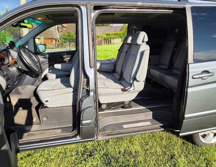 Mercedes-Benz Viano 6