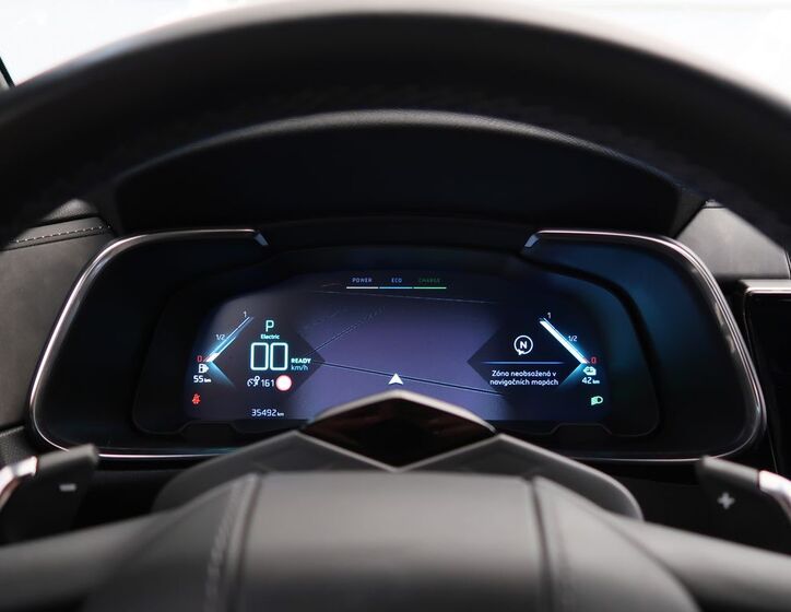 DS Automobiles DS7 Crossback 25