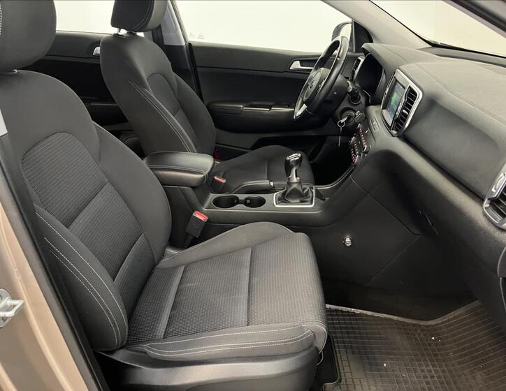KIA Sportage 21