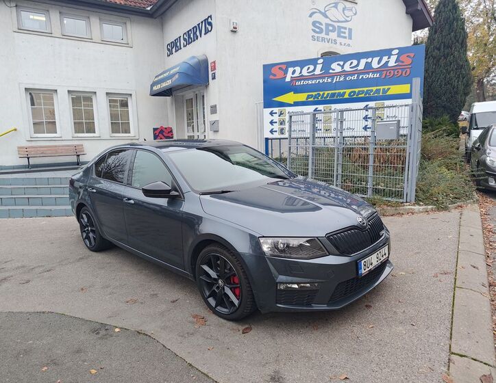 Škoda Octavia 1