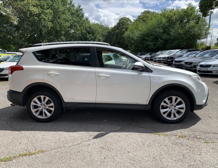 Toyota RAV4 4