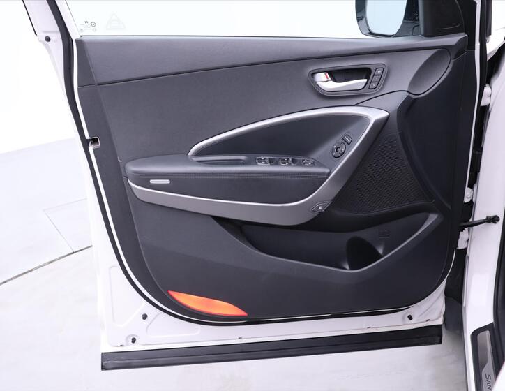 Hyundai Santa Fe 11