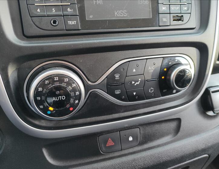 Renault Trafic 31