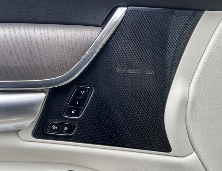 Volvo S90 18