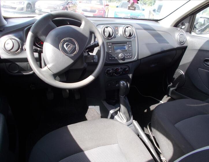 Dacia Sandero 16