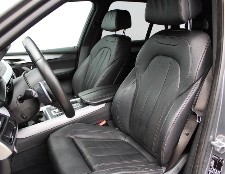 BMW X5 11
