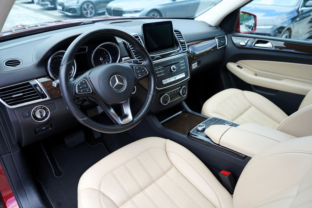 Mercedes-Benz GLS