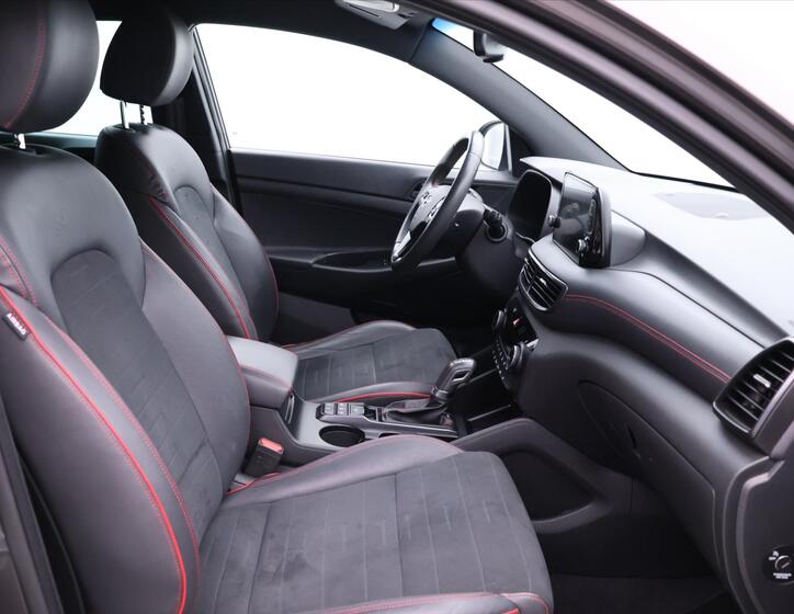 Hyundai Tucson 12