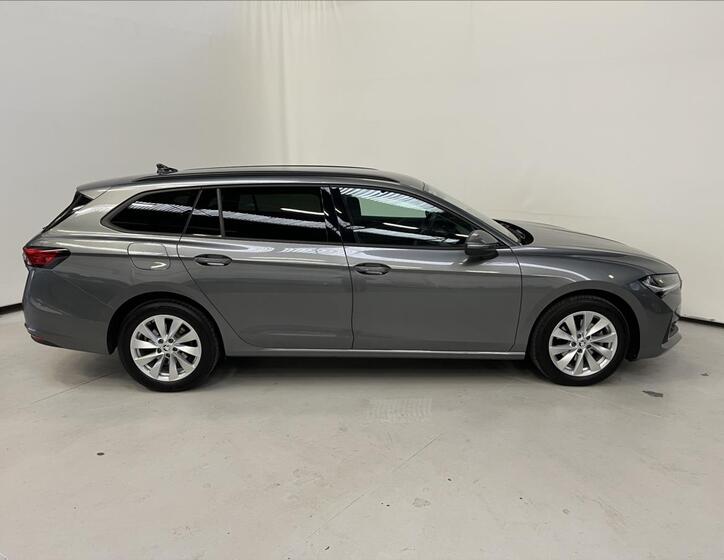 Škoda Superb 3