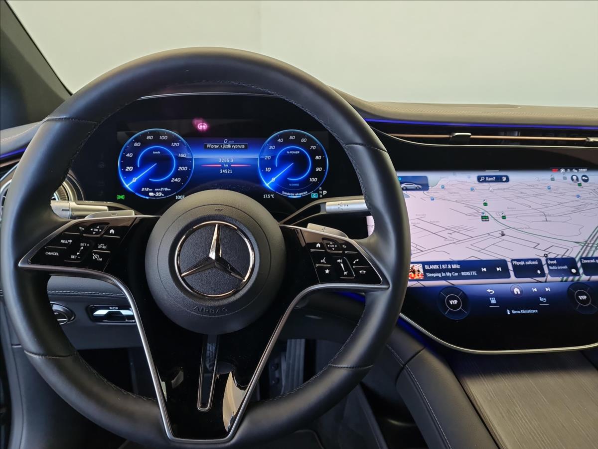 Mercedes-Benz EQS