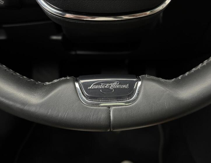 Škoda Superb 12