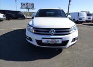 Volkswagen Tiguan 8