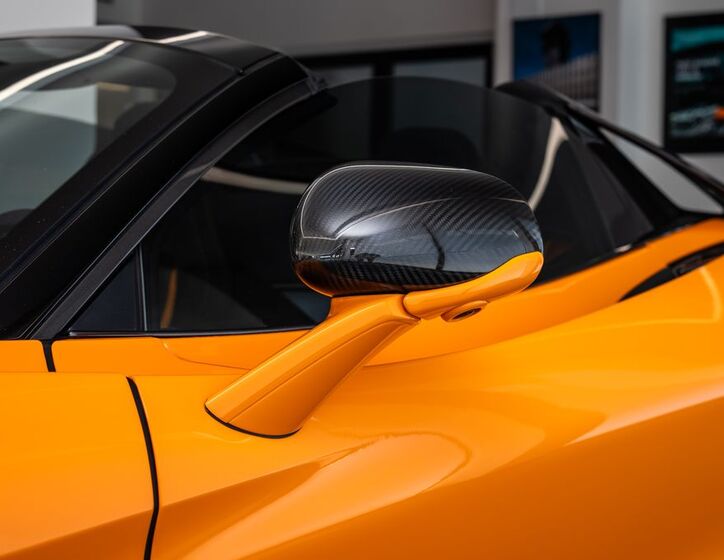 McLaren 720S 24