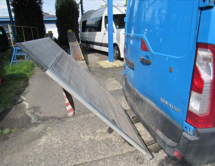 Renault Master 24