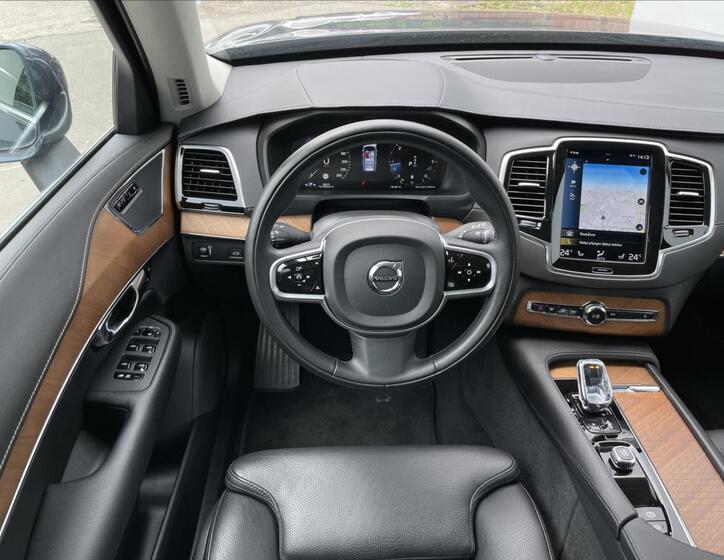 Volvo XC90 7