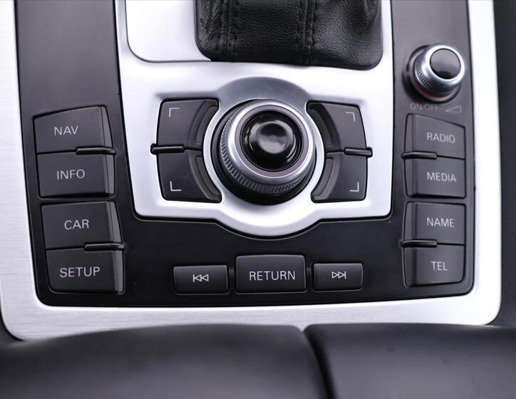 Audi Q7 27