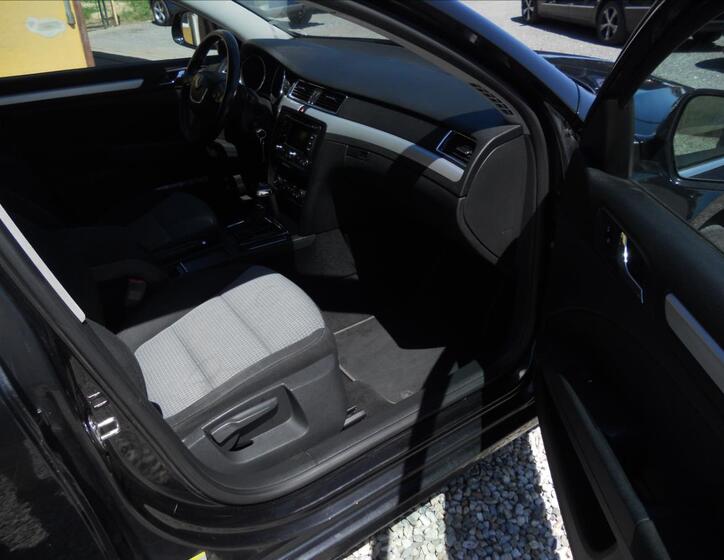 Škoda Superb 19