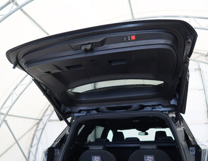 Peugeot 5008 14