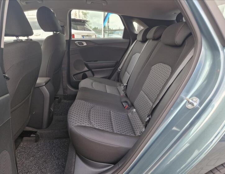 KIA Ceed 14